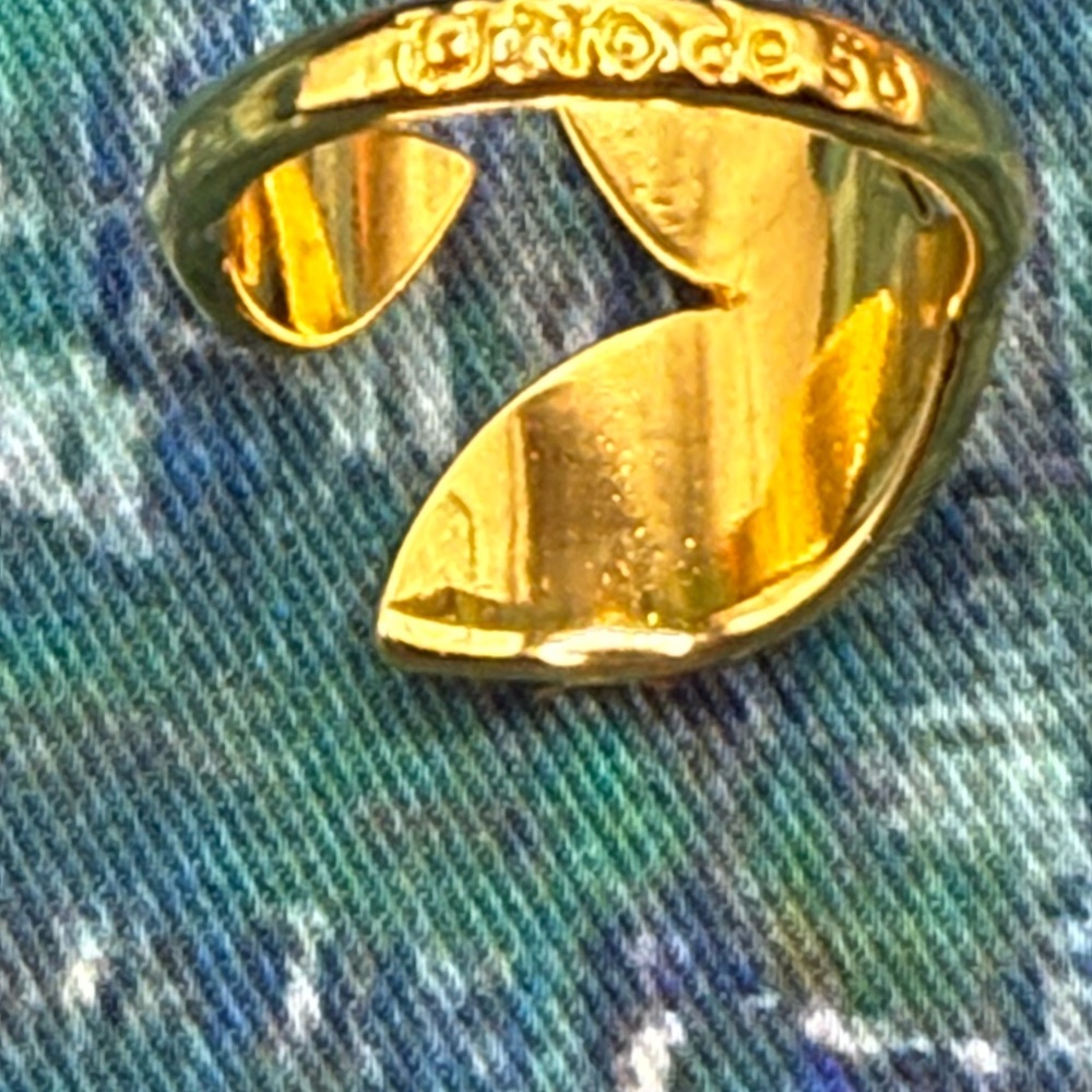 Uno de 50 Open Gold Leaf Ring - Picture 5 of 5